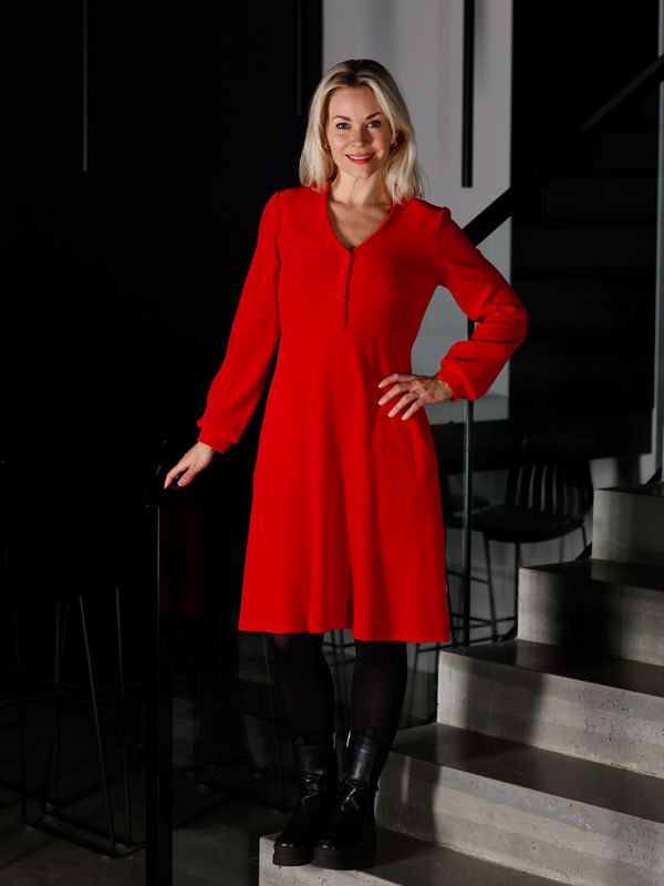 Janka röd velourklänning