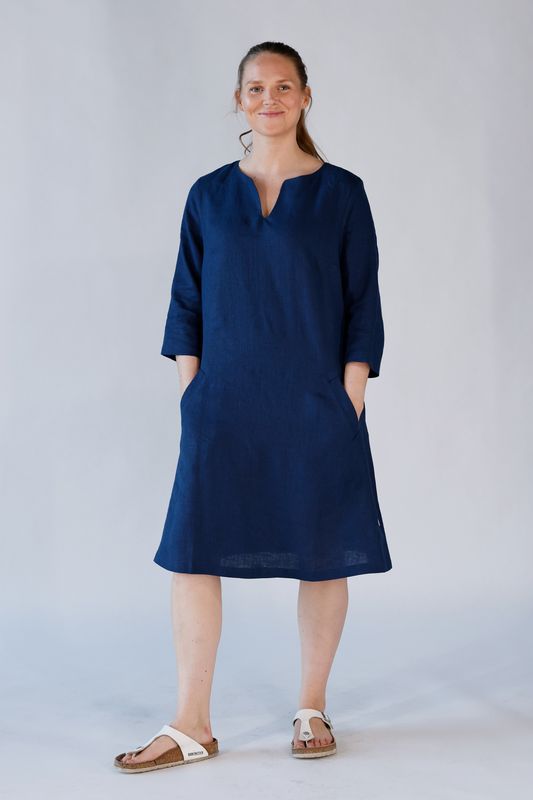 Hera navy linne klänning