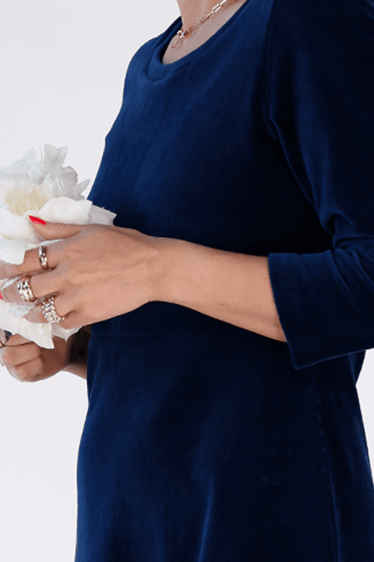Elli klänning babycord marineblå 
