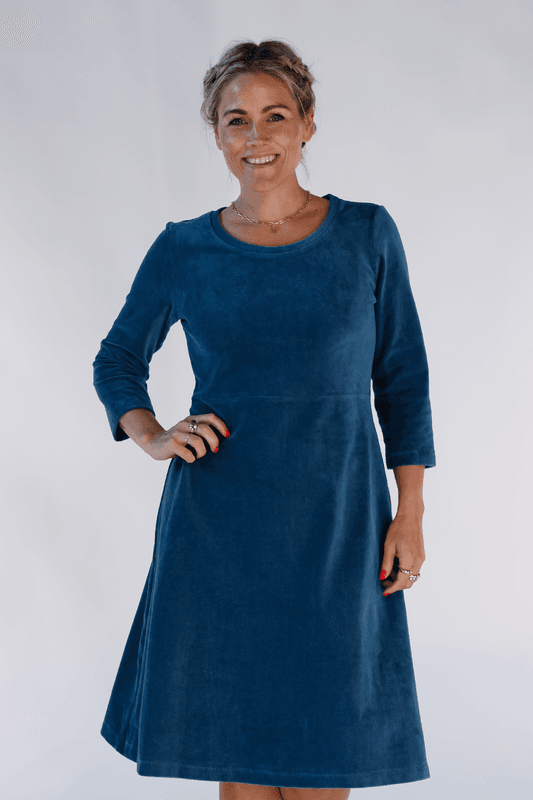 Elli petrol blå klänning babycord 