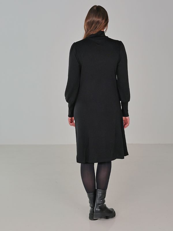 Milanda svart merinoull klänning
