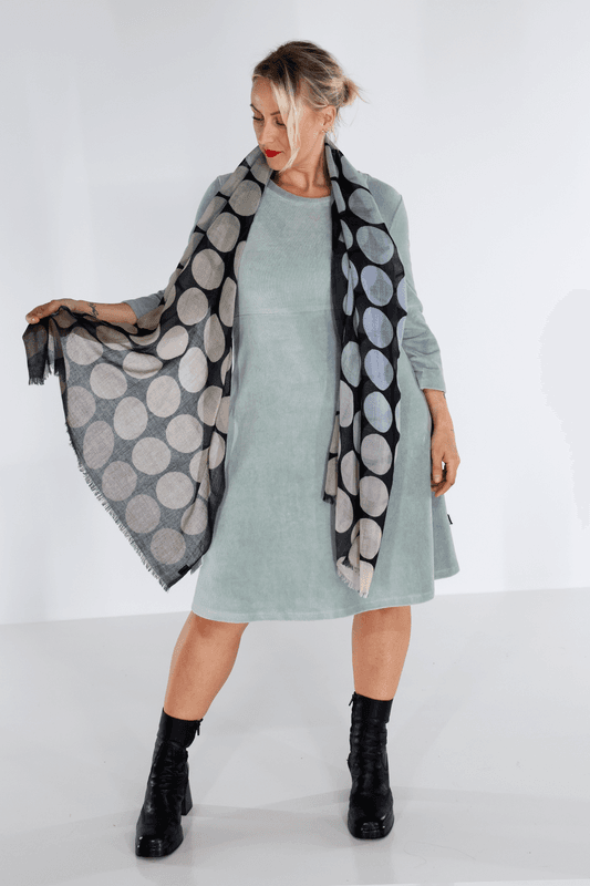 Elli klänning lind grön babycord 