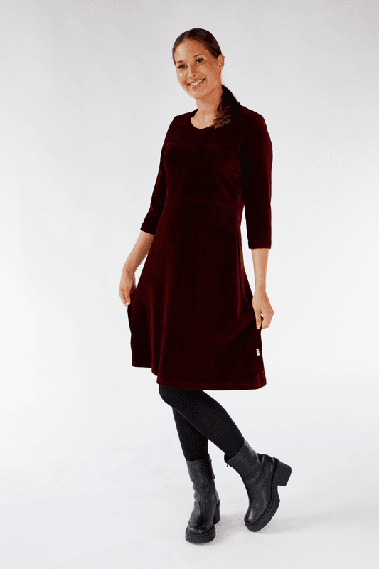 Elli klänning babycord bourdeaux 
