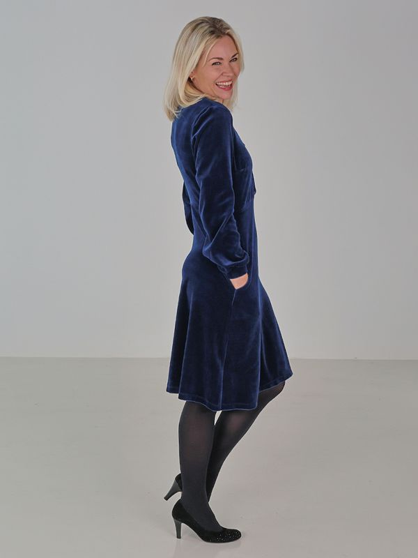 Janka marinsblå velurkjole